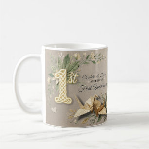 1:a bröllopsårsfirande med papperstema, blommor oc kaffemugg