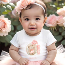 1:a födelsedag Cute Nalle Girl Namn Peachy