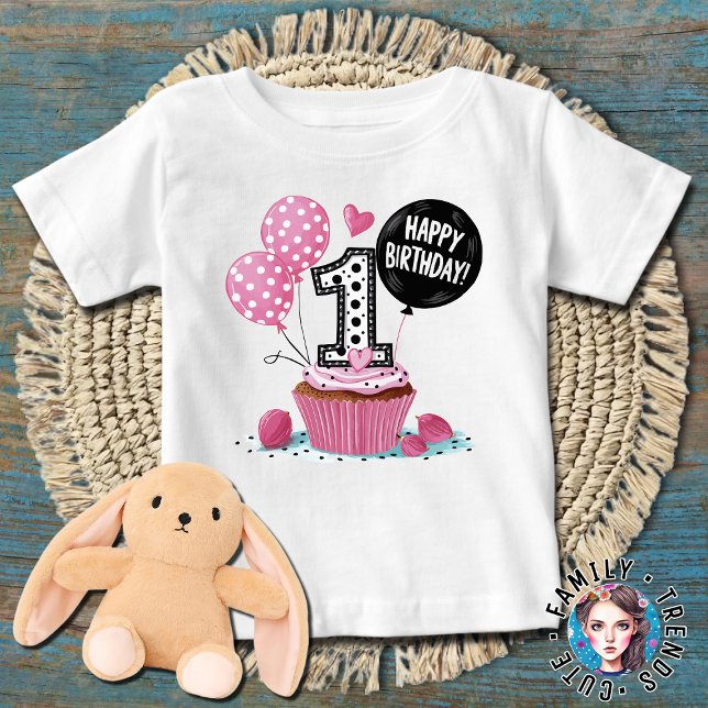1:a födelsedagens cupkaka-Rosa T Shirt (Skapare uppladdad)