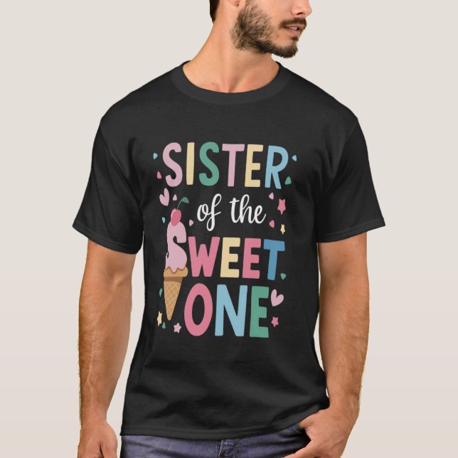 1:a födelsedagskalan i Sverige 1 Sommariscentrum T Shirt (Framsida)