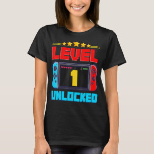 1:a födelsedagspojknivå 1 olåst videospelsfågel t shirt