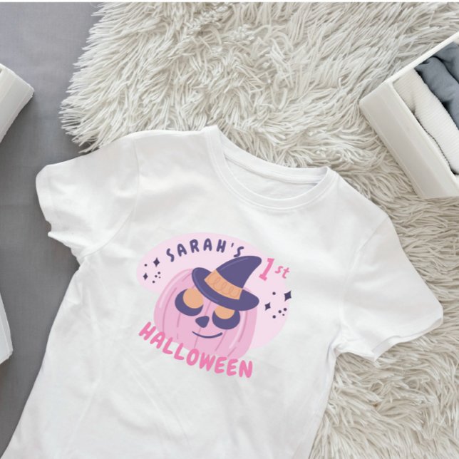 1:a Halloween Söt Rosa & Lila Pumpa Hatt T Shirt (first halloween, personalize name, pink pumpkin)