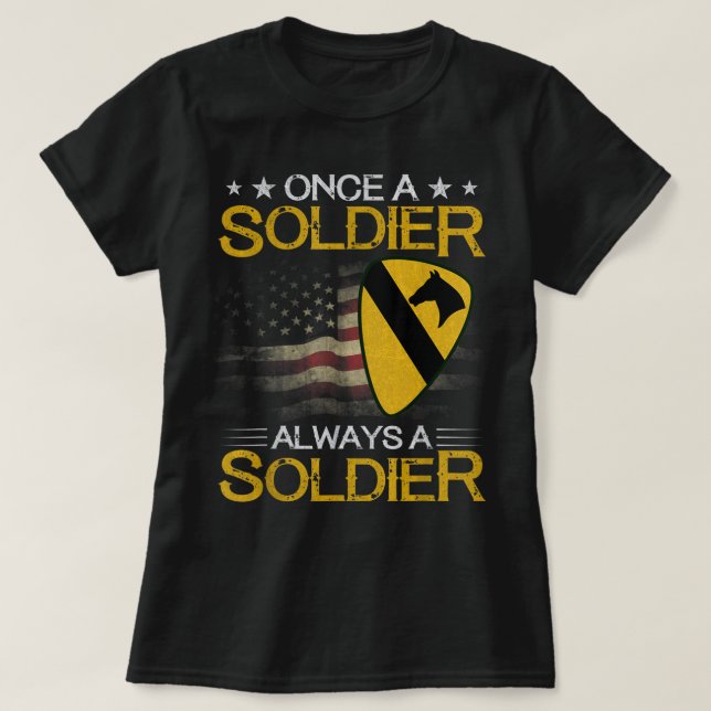 1:a kavalleridivisionen Veteran Alltid soldat Mili T Shirt (Design framsida)