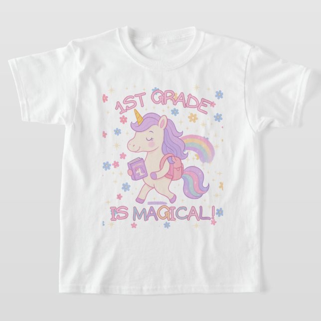 1:a klass är magisk tillbaka till skolan enhörning t shirt (Laydown)