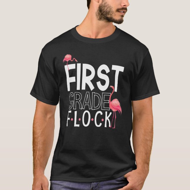 1:a Klass Flock Rosa Flamingo Squad Teacher Kid Fi T Shirt (Framsida)