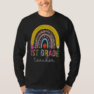 1:a klass lärare söt regnbåge penna leopard rygg t shirt
