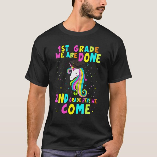 1:a Klass Studenten Magic Unicorn T Shirt (Framsida)