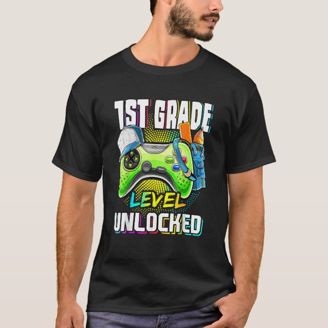 1:a klassnivån upplåst videospel tillbaka till sko t shirt (Framsida)
