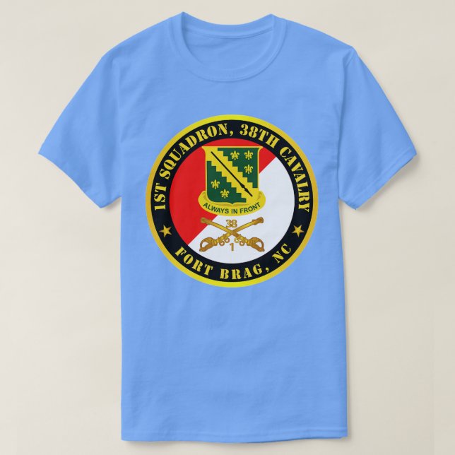 1:a kvadraten, 38:e kavalleriet Fort Bragg NC w DU T Shirt (Design framsida)