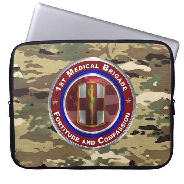 1:a Medicinska Brigaden Laptop Fodral (Framsidan)