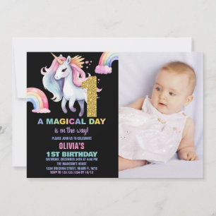 1:a Rainbow Unicorn Birthday-inbjudan med foto Inbjudningar