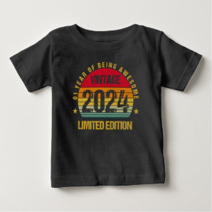 1 år gammal Första 2024 Söt 1:a födelsedag Baby Po T Shirt