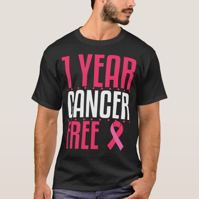 1 års cancerfri remittering Bröstkorgen T Shirt (Framsida)
