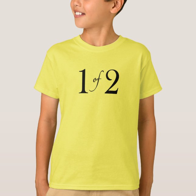 1 av 2 (twillingar) t shirt (Framsida)