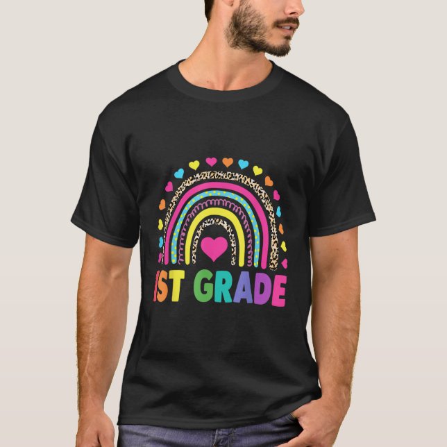 1:e Klass Rainbow Teacher Squad Back to school Boy T Shirt (Framsida)