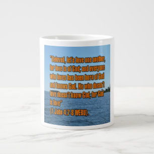 1 Johannes 4:7-8 WEBU Mugg Jumbo Mugg