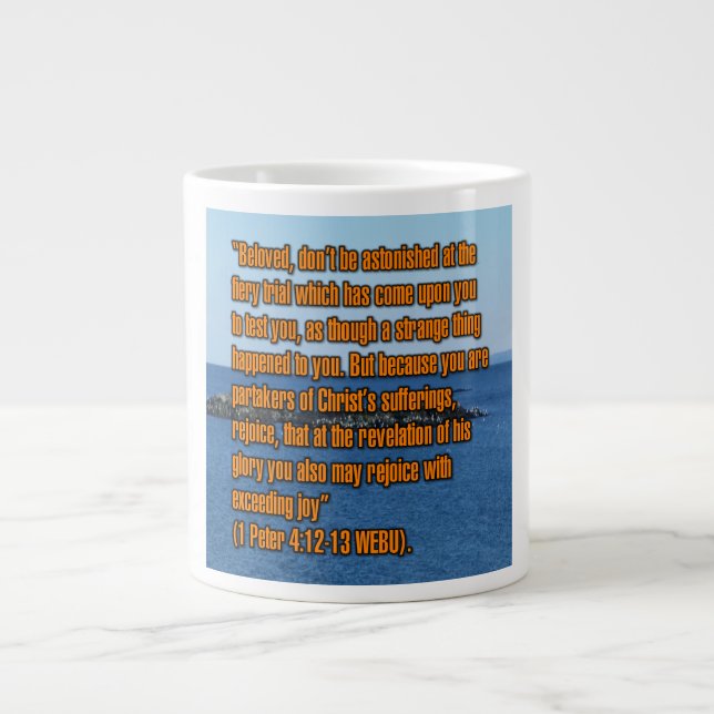 1 Peter 4:12-13 WEBU Mugg Jumbo Mugg (Framsidan)