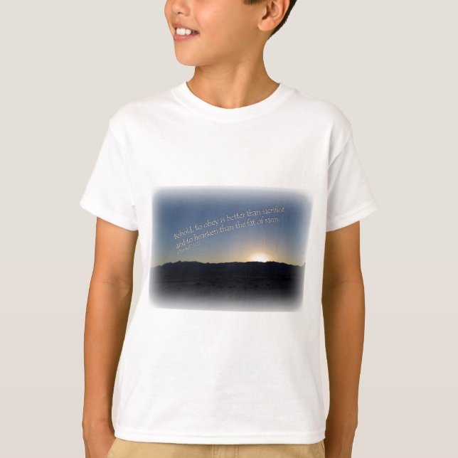 1 Samuel 15:22 Sunset White Gräns T Shirt (Framsida)