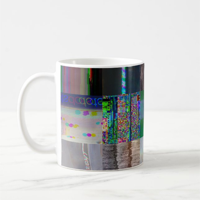 1C9984DA Glitch Art Digital Distortion Vaporwave Kaffemugg (Vänster)