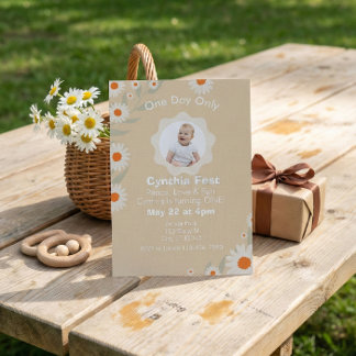 1st Birthday Daisy Fest, with Picture Inbjudningar