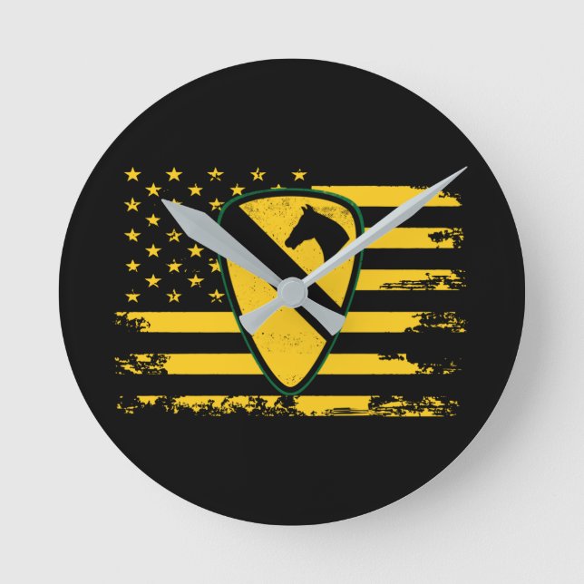 1st Cavalry Division Rund Klocka (Framsida)