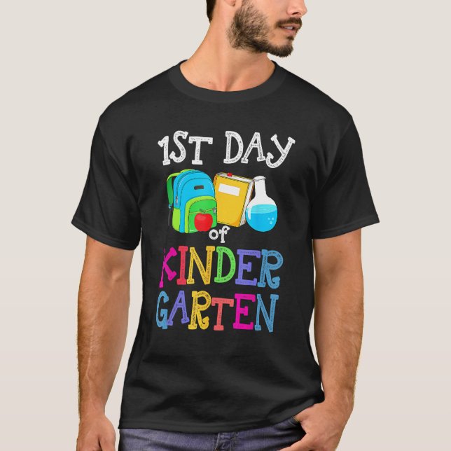 1st Day Of Kindergarten Back To School First Kids  T Shirt (Framsida)