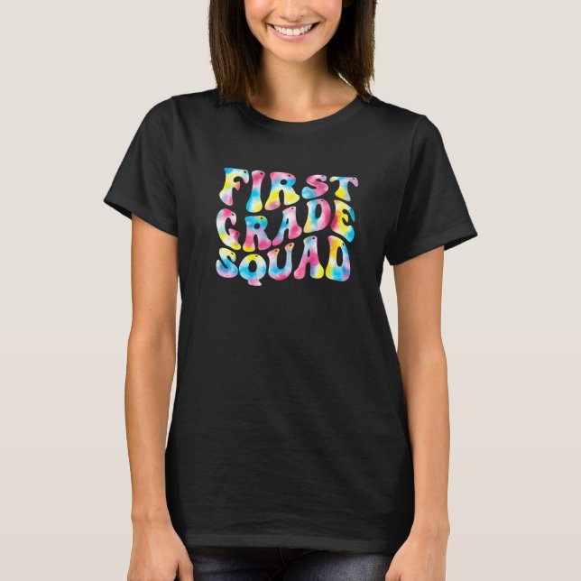 1st First Grade Squad Teacher Back To School Retro T Shirt (Framsida)