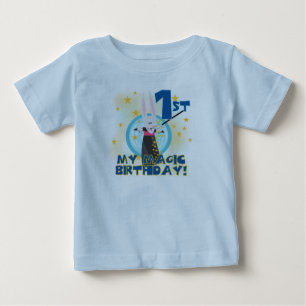 1st födelsedagTshirts och gåvor för magi Tröja