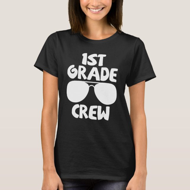 1st Grade Crew First Day of School Back to School T Shirt (Framsida)