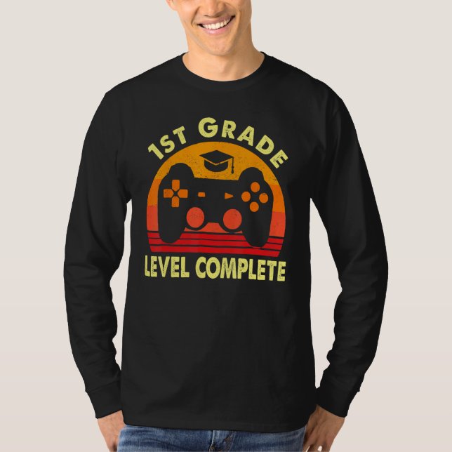 1st Grade Graduation Level Complete Video Game Gam T Shirt (Framsida)