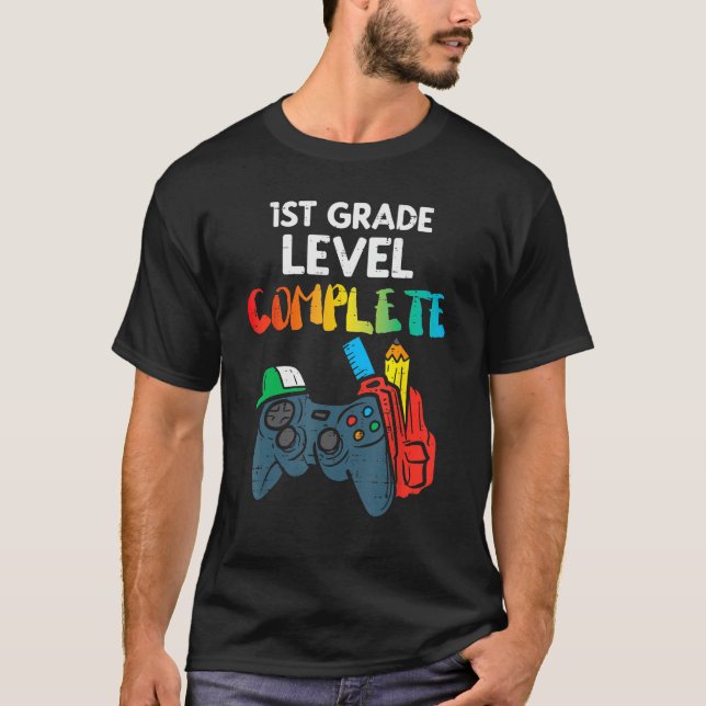 1st Grade Level Complete Gaming Boy Last Day Of Sc T Shirt (Framsida)