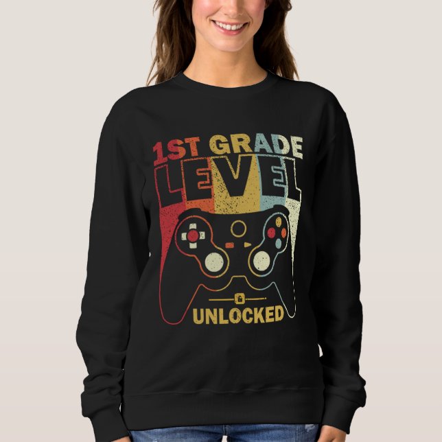 1st Grade Level Unlocked Back To School Video Game T Shirt (Framsida)