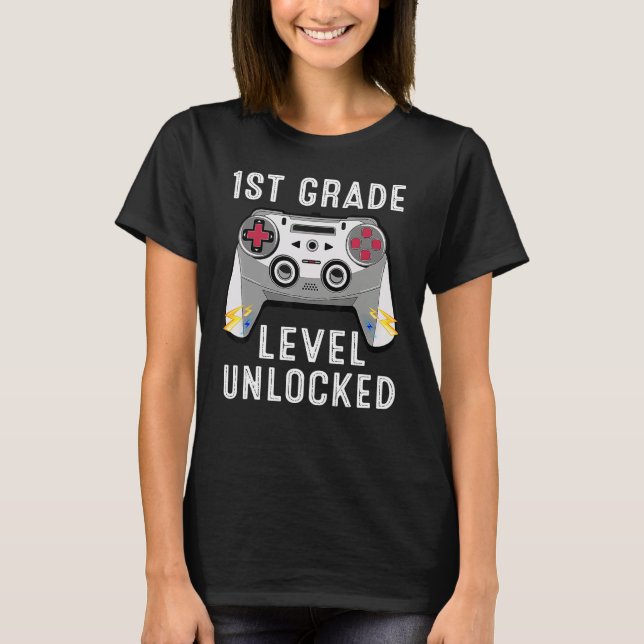 1st Grade Level Unlocked Gamer First Day Of School T Shirt (Framsida)