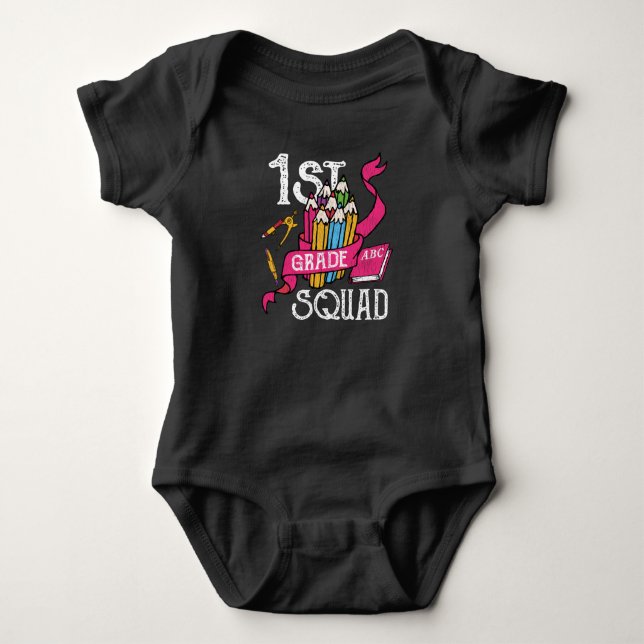 1st Grade Squad Tillbaka till skolan present för b T Shirt (Framsida)