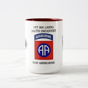 1ST RÅNAR det 325TH INFANTERIT för BN Två-Tonad Mugg
