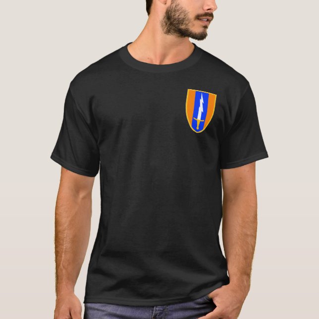 1st Signalera brigaden knuffar lappar T-shirt (Framsida)