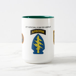1ST Speciell styrkagruppmugg Två-Tonad Mugg