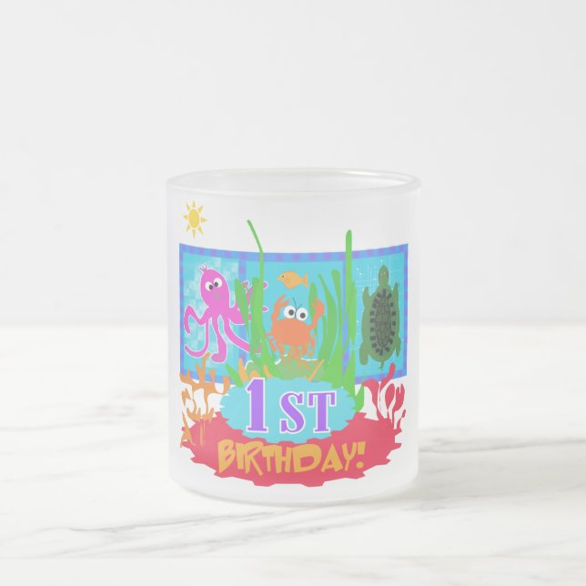 1st Undersea äventyrfödelsedagTshirts Frostad Glasmugg (Center)