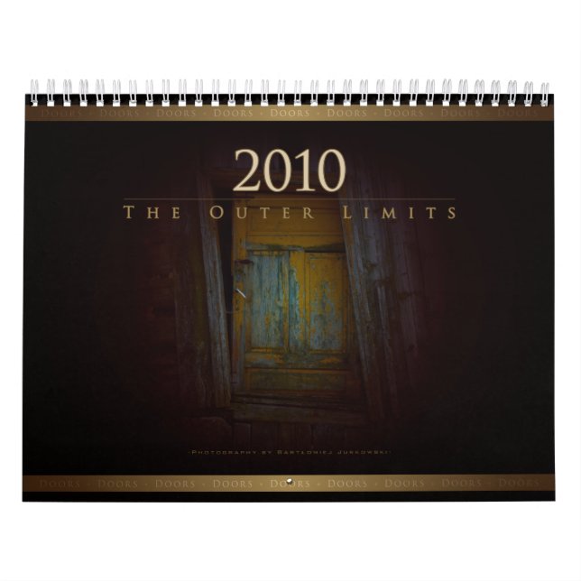 2010 The Outer Limits: Dörrar - Kalender (Omslag)