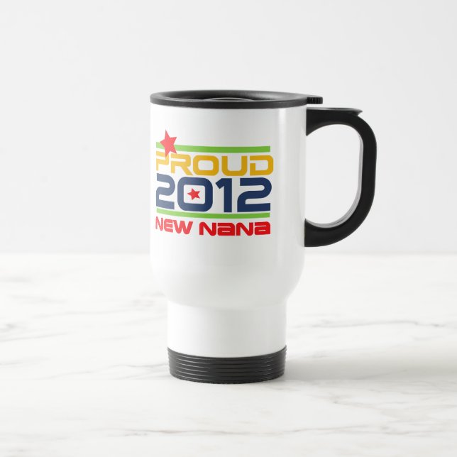 2012 stolt Nana T-tröja och gåvor Resemugg (Höger)