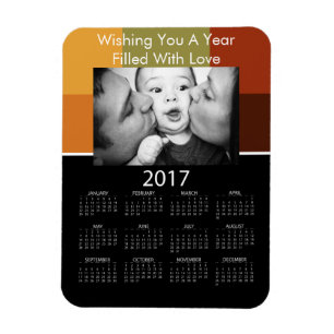 2017 års kalender med färgstark bakgrund i familje magnet