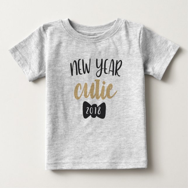 2018 Nyår Cutie Baby T-Shirt (Framsida)