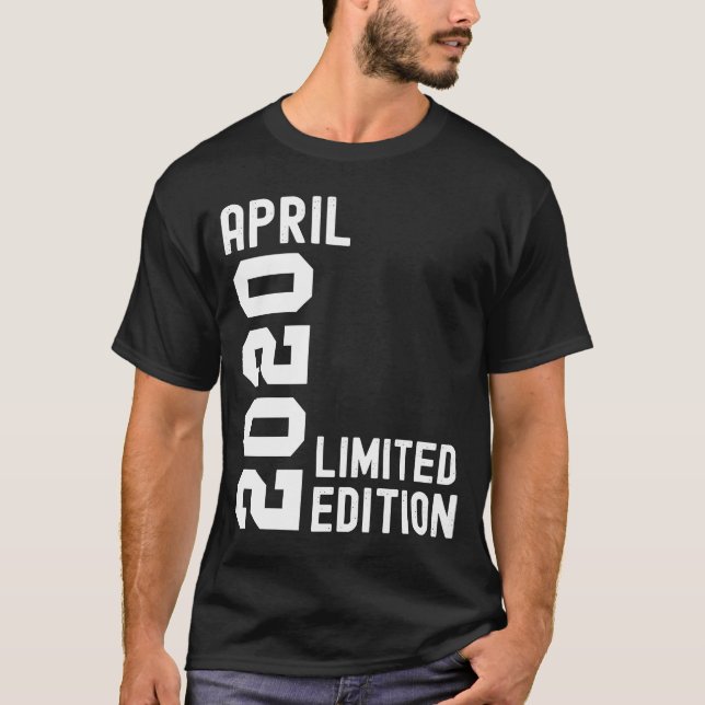 2020 april Grattis på födelsedagen Party T Shirt (Framsida)