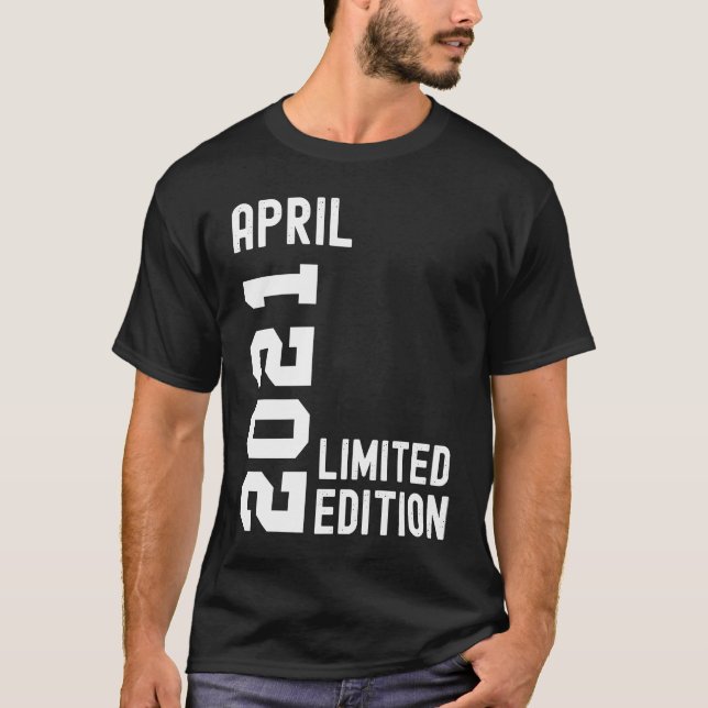 2021 april Grattis på födelsedagen Party T Shirt (Framsida)