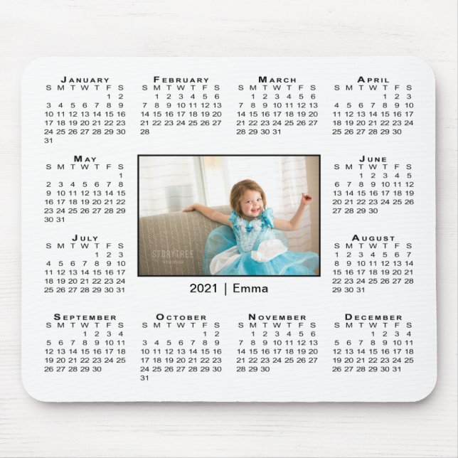 2021 års moderna kalender Ditt foto och Namn on Wh Musmatta (Framsidan)