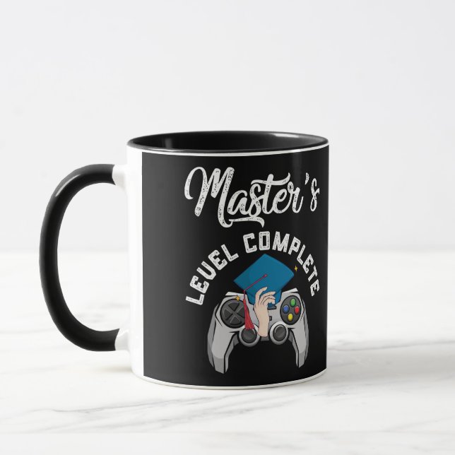 2022 Master's Level Complete Studenten Gamer Mugg (Vänster)