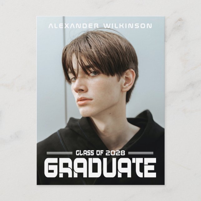 2022 Modern Fetstil Svart Vitt Foto Examen Meddelande Vykort (Framsida)