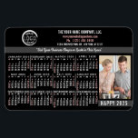 2023 Calendar Anpassningsbar Business Logotyp Namn Magnet<br><div class="desc">De här flexibla kalendermagneterna för 2023 som tittar i professionellen är perfekt för ditt företags kontorsvarumärke och marknadsföring. De har feta siffror i vitt och rött på svart. Framför allt bör du ge ditt företag en slogan och en slogan med företagets logotyp, namn, webbplats, mobil, adress. Lägg till ett lodrät-foto...</div>