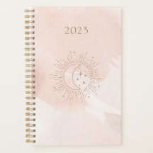 2023 Cosmos Planner | Ljusa rosa Måne och stjärnor