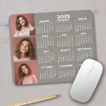 2023 Kalender med 3 fotokollage - taupe Musmatta<br><div class="desc">En 3-fotokollage med en 2023-kalender. En roligt för nyår. Lägg till tre kvadratfoton i den här designen.</div>